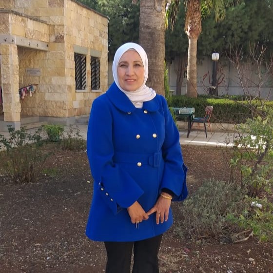 ماما شهيرة: ما فكرت إني رح أكمل 3 شهور… كملت 23 سنة!