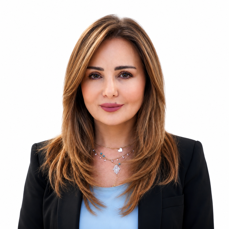 الآنسة اريج نور الدين جميل الخطيب